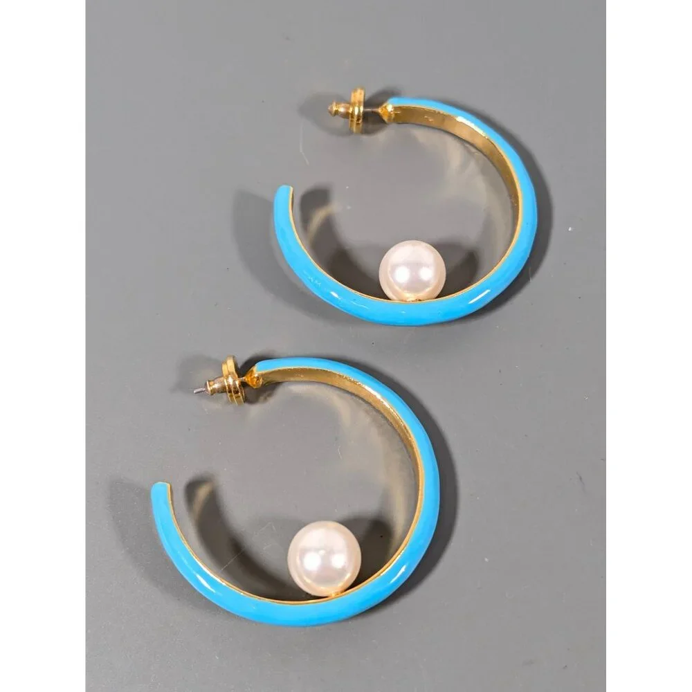 Turquoise Blue Enamel Hoop Earrings Faux Pearl Signed Kenneth Lane‎ - Picture 5 of 10